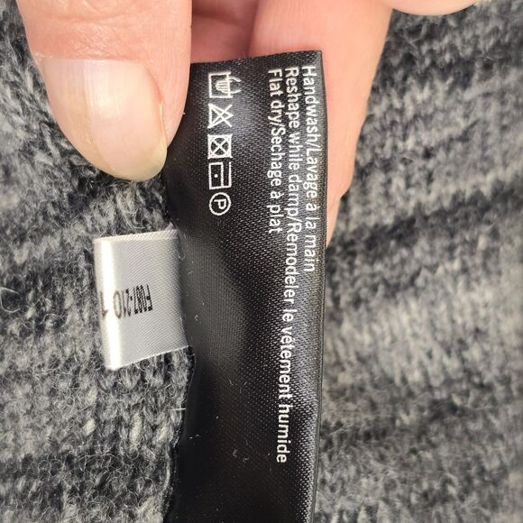 Filippa K Men's Wool  Laine  Cardigan Size Small Gray Black - Picture 9 of 10